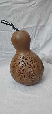 Tumba (Guard Shell) Lamp